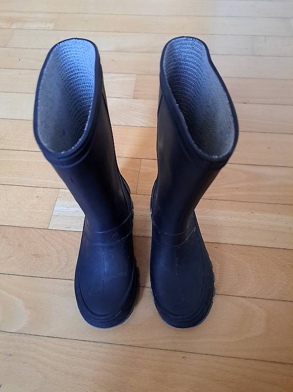 Scarpe per ragazzi: Gummistiefel Grösse 27 – Usato da Winterthur venduto da Sandra0110 1
