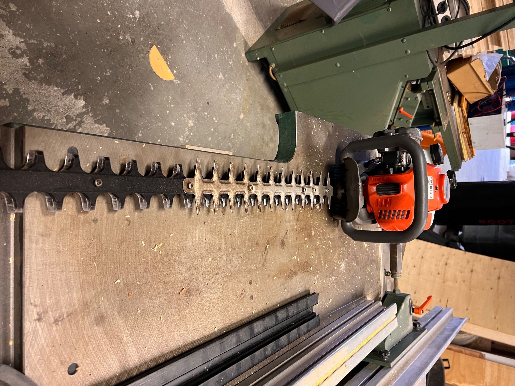 Husqvarna Tutti gli attrezzi: Heckenschere – Usato da altendorf venduto da piculdi 1