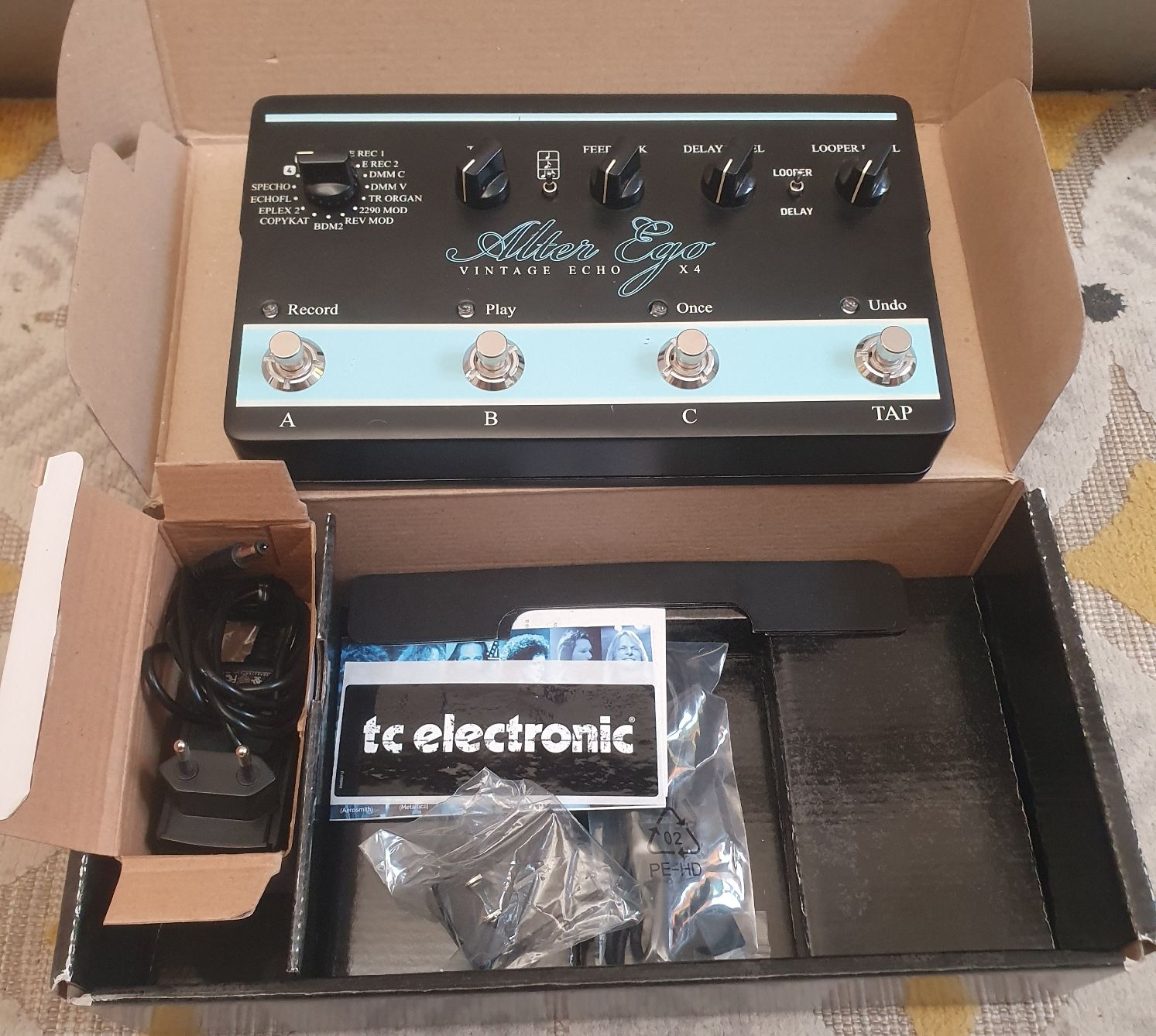 Electro-Harmonix Musikinstrumente: ELECTRO HARMONIX ALTER EGO X4 – Gebraucht aus Pfäffikon ZH von edwinstarr1 1