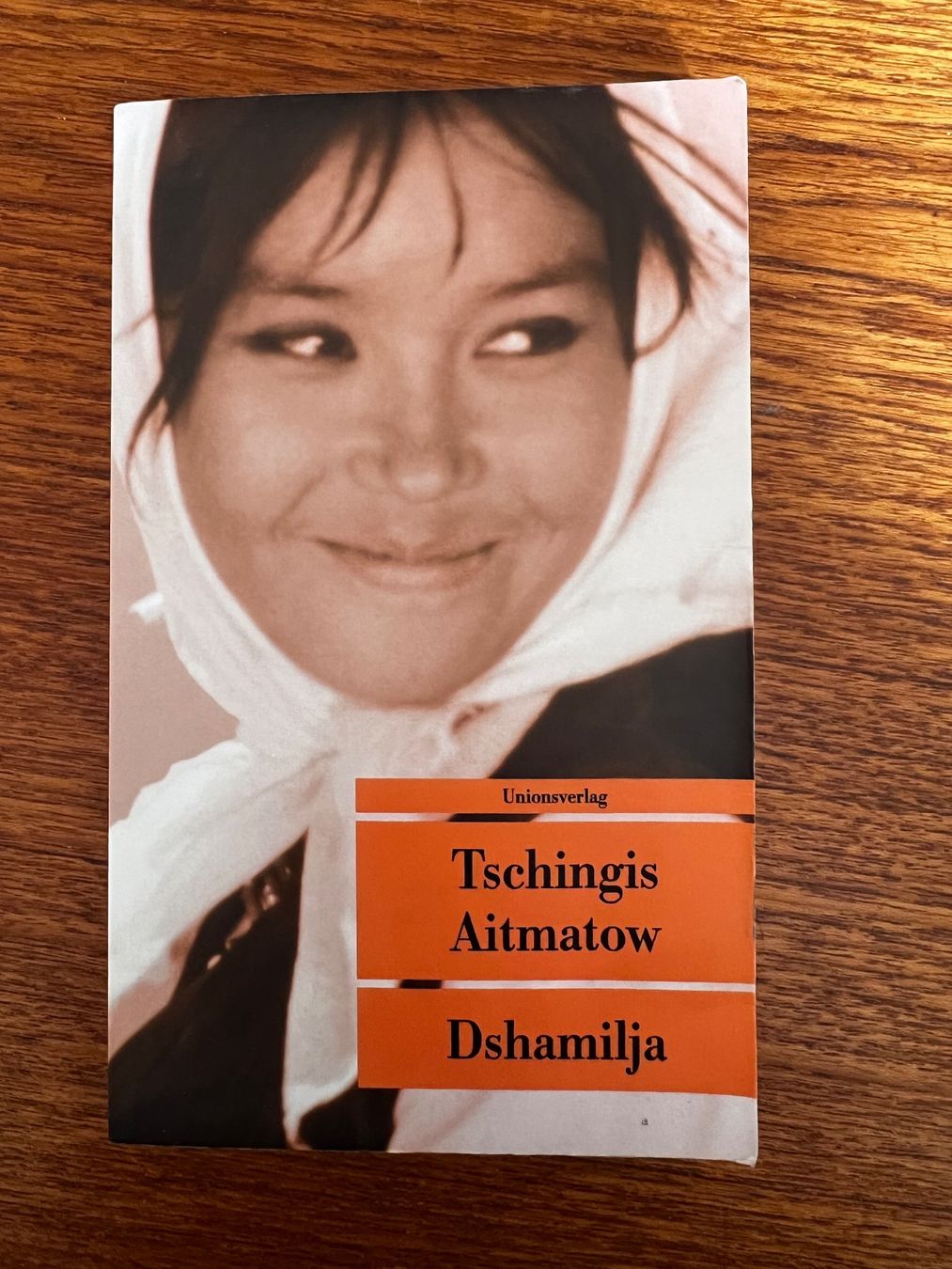Libri: Tschingis Aitmatow, Dshamilja – Usato da Bern venduto da Maettii