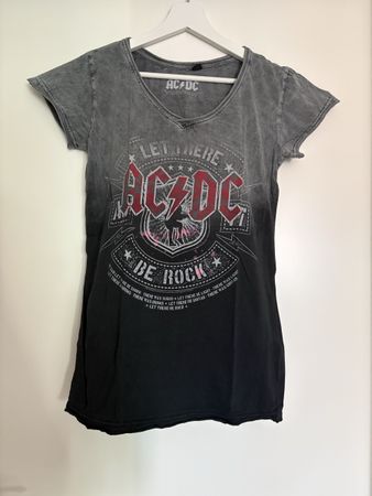 AC/DC T-Shirt Damen Grösse S Used Look