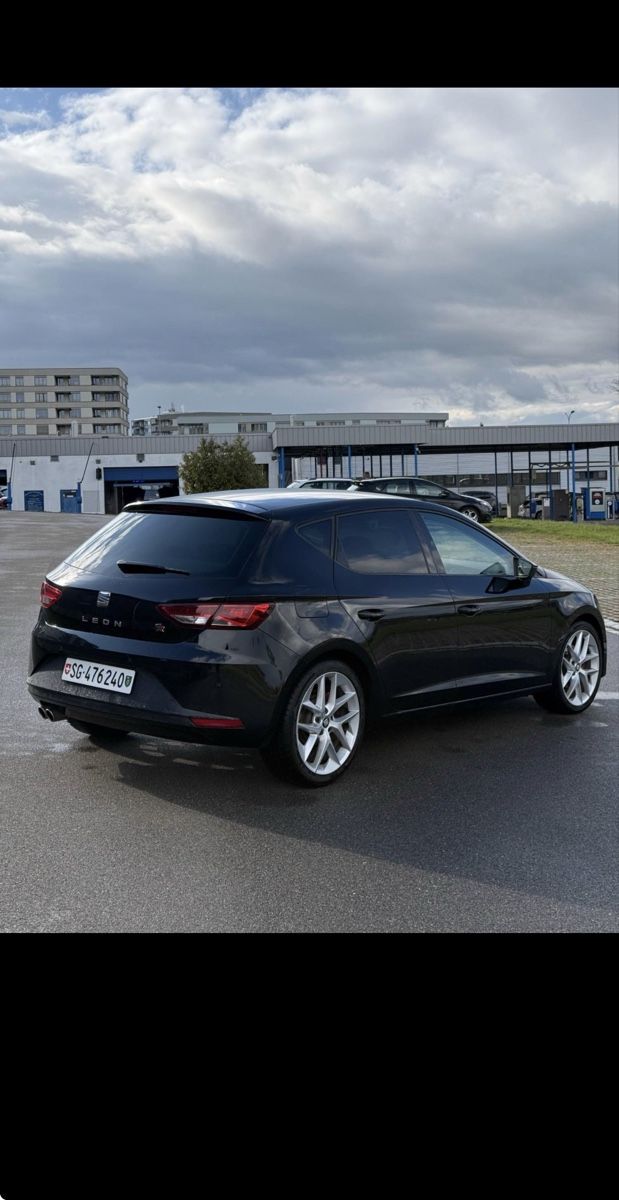 Seat Automobili: Seat Leon FR 2.0TDI – Usato da Niederuzwil venduto da bur_cjj9 1