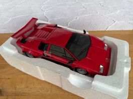 1:18 KYOSHO - Lamborghini Countach LP500S