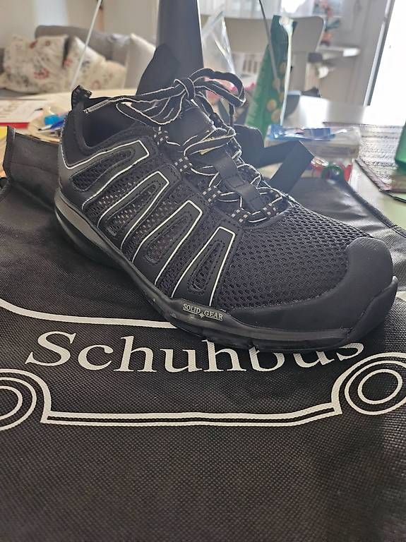 Scarpe da uomo: Sicherheitsschuhe Gr.41 UVEX und Solid Gear Gr.40 – Nuovo e nell'imballaggio originale da Solothurn venduto da Jocker58 2