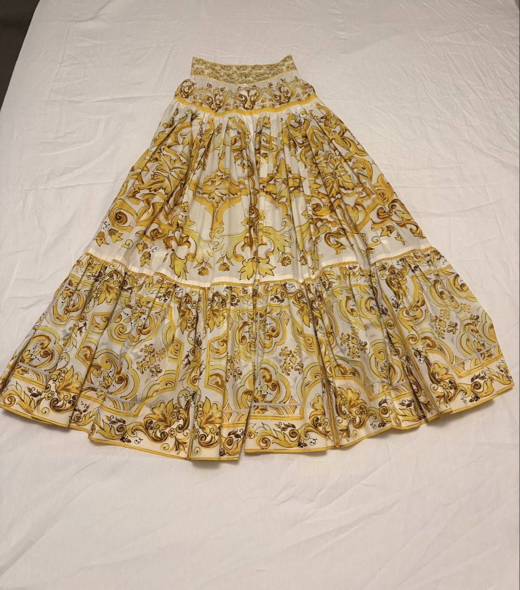 Dolce & Gabbana Vestiti: Dolce & Gabbana  gonna e top  – Nuovo (secondo la descrizione) da Bellinzona venduto da Giulia3440 1