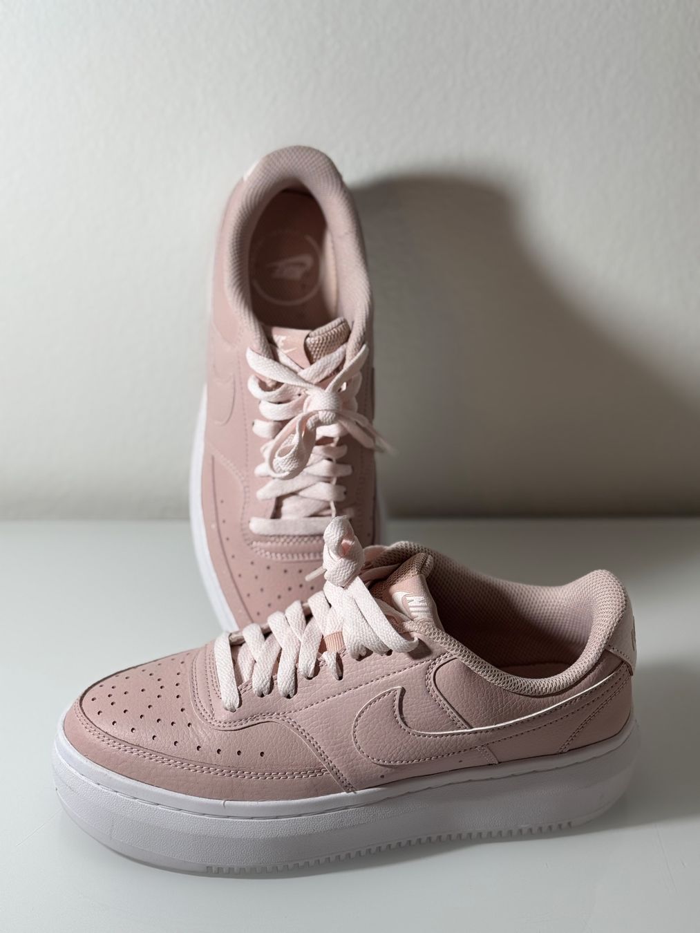 Nike Scarpe da donna: Nike Sneaker – Nuovo (secondo la descrizione) da Kaiseraugst venduto da Blondi_xx