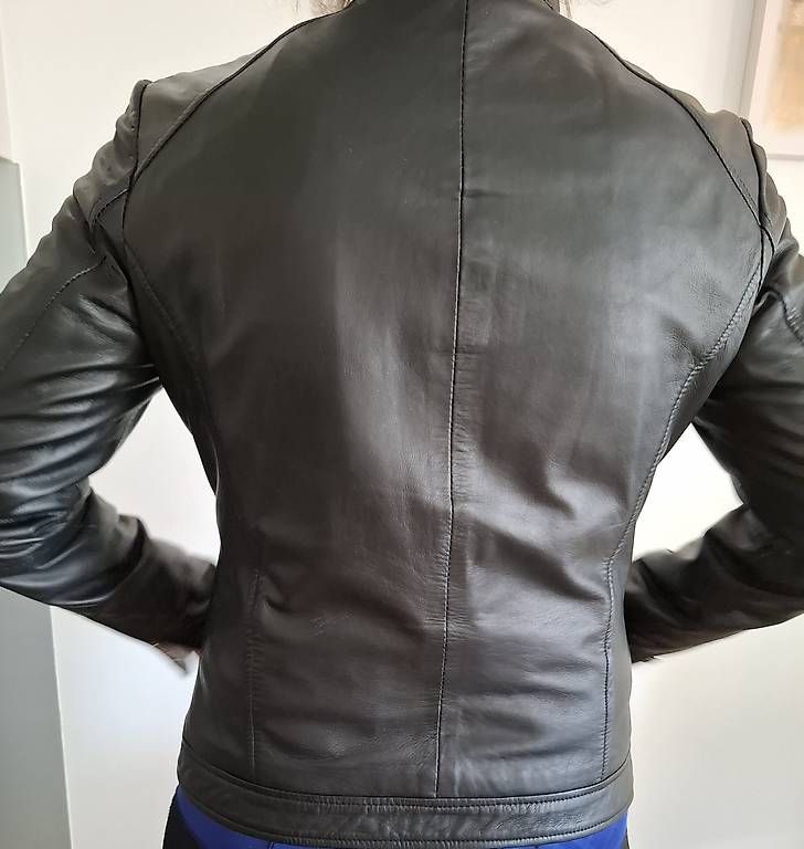 Giacche: Damenlederjacke M – Usato da Romanshorn venduto da leogala 1