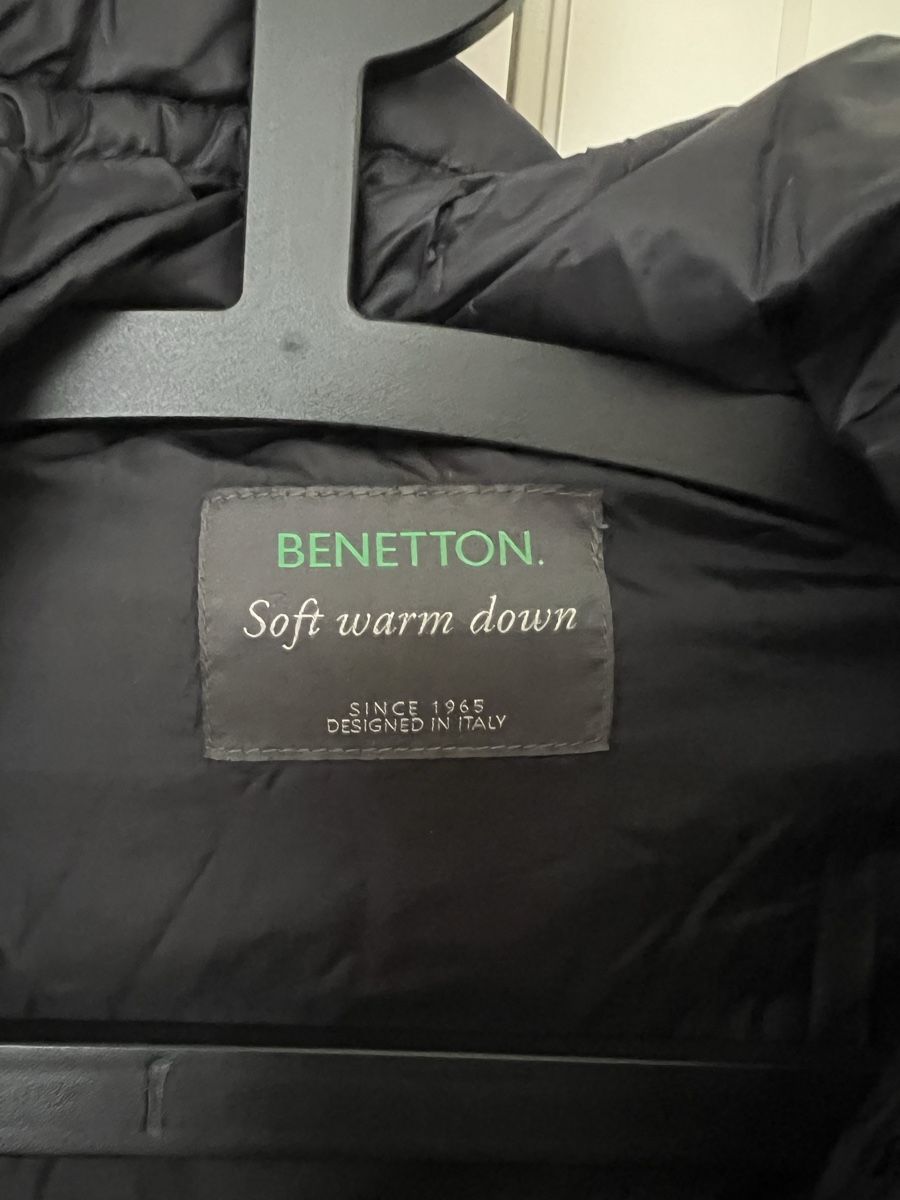 Benetton Cappotti: Benetton Padded Down Winter black Coat – Usato da Bern venduto da EmptySpaceS 2