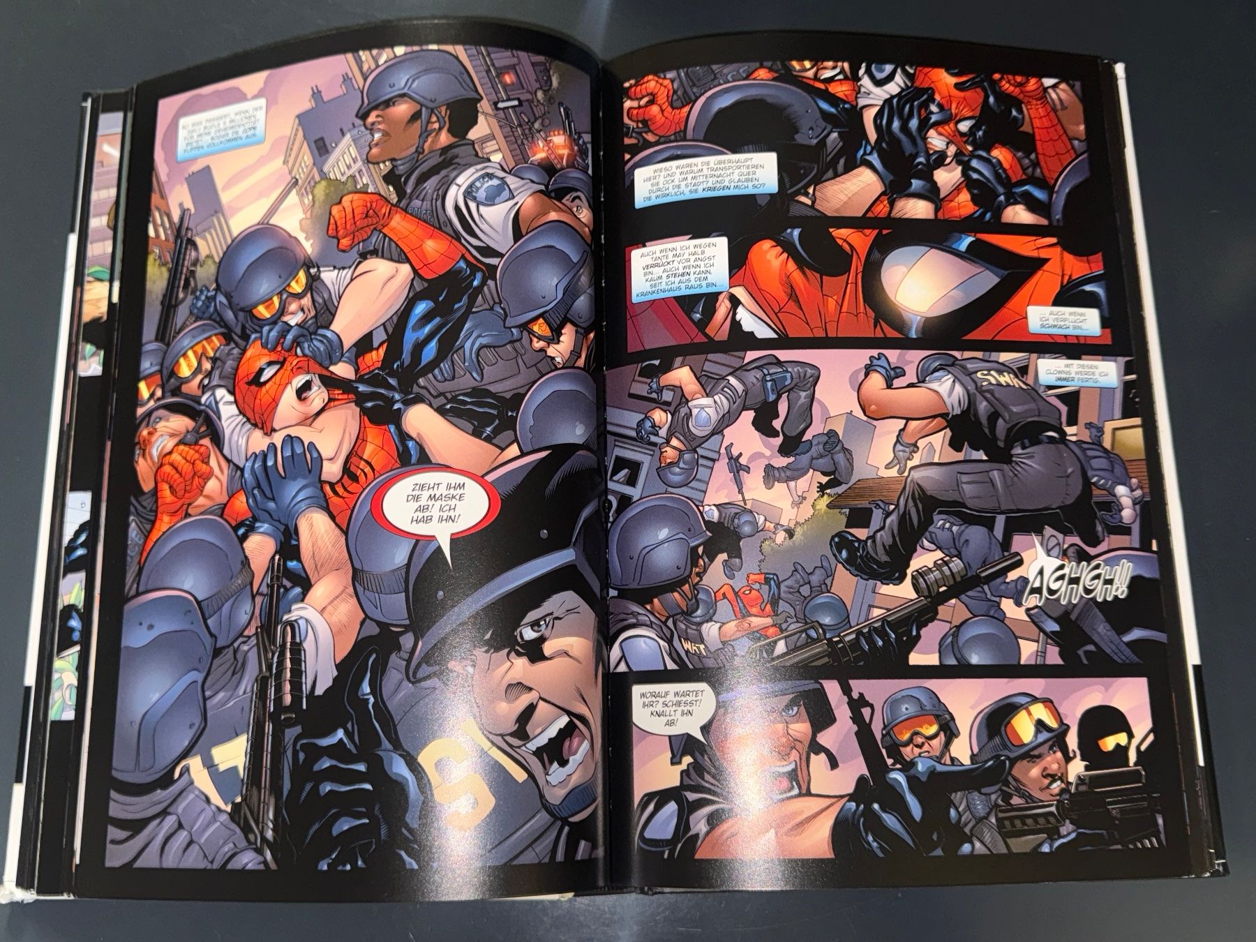 Fumetti: Spider- Man , Mark Millar Collection, Panini Comics – Usato da Kaiseraugst venduto da Drasa 3