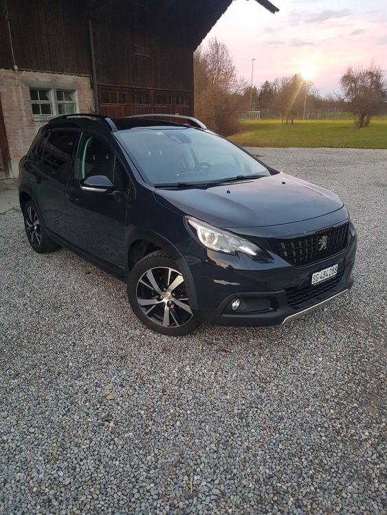 PEUGEOT 2008 GT 1.2