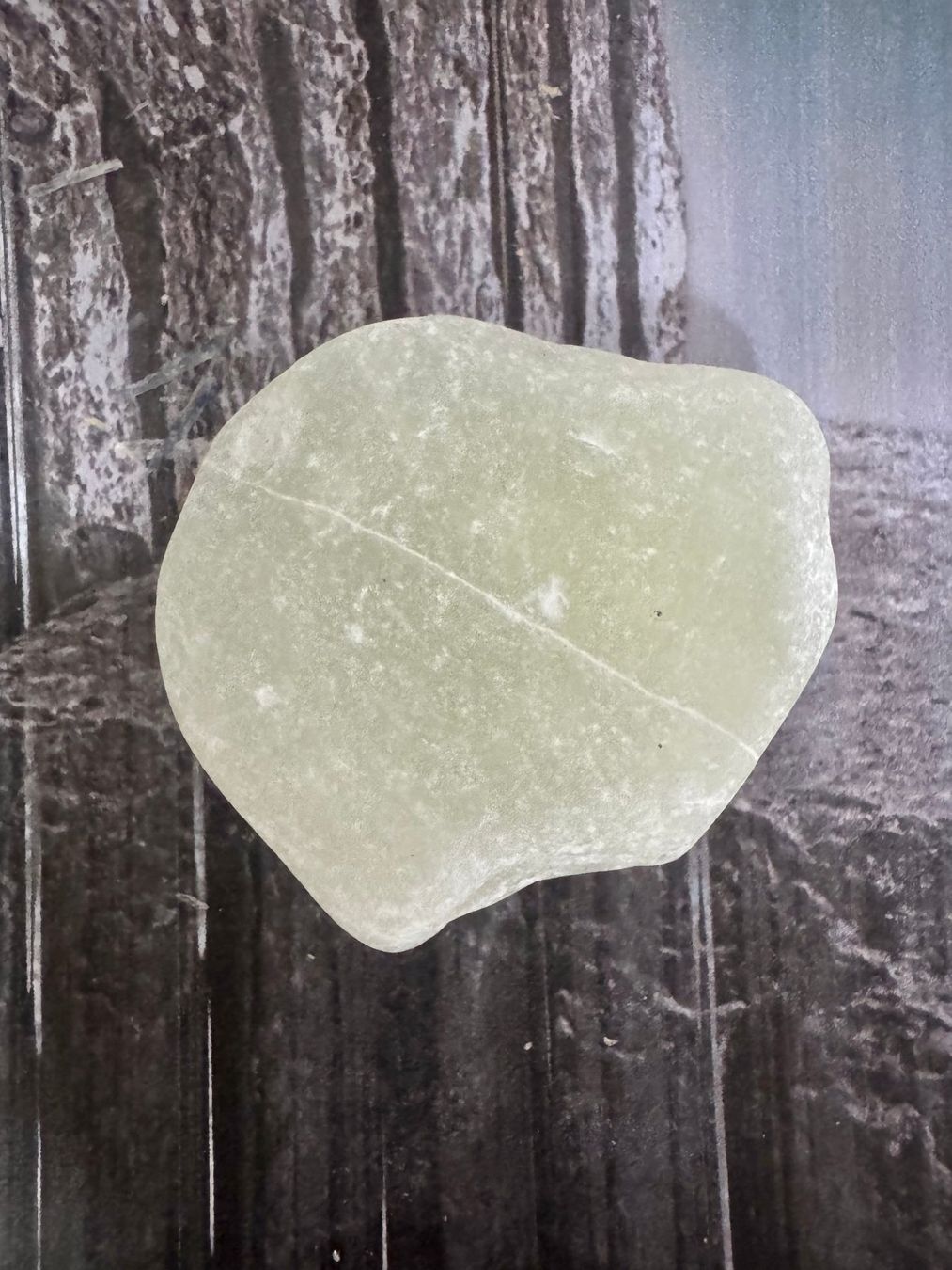 Minerali & Pietre curative: Jade /roh – Nuovo (secondo la descrizione) da Biberist venduto da Steine