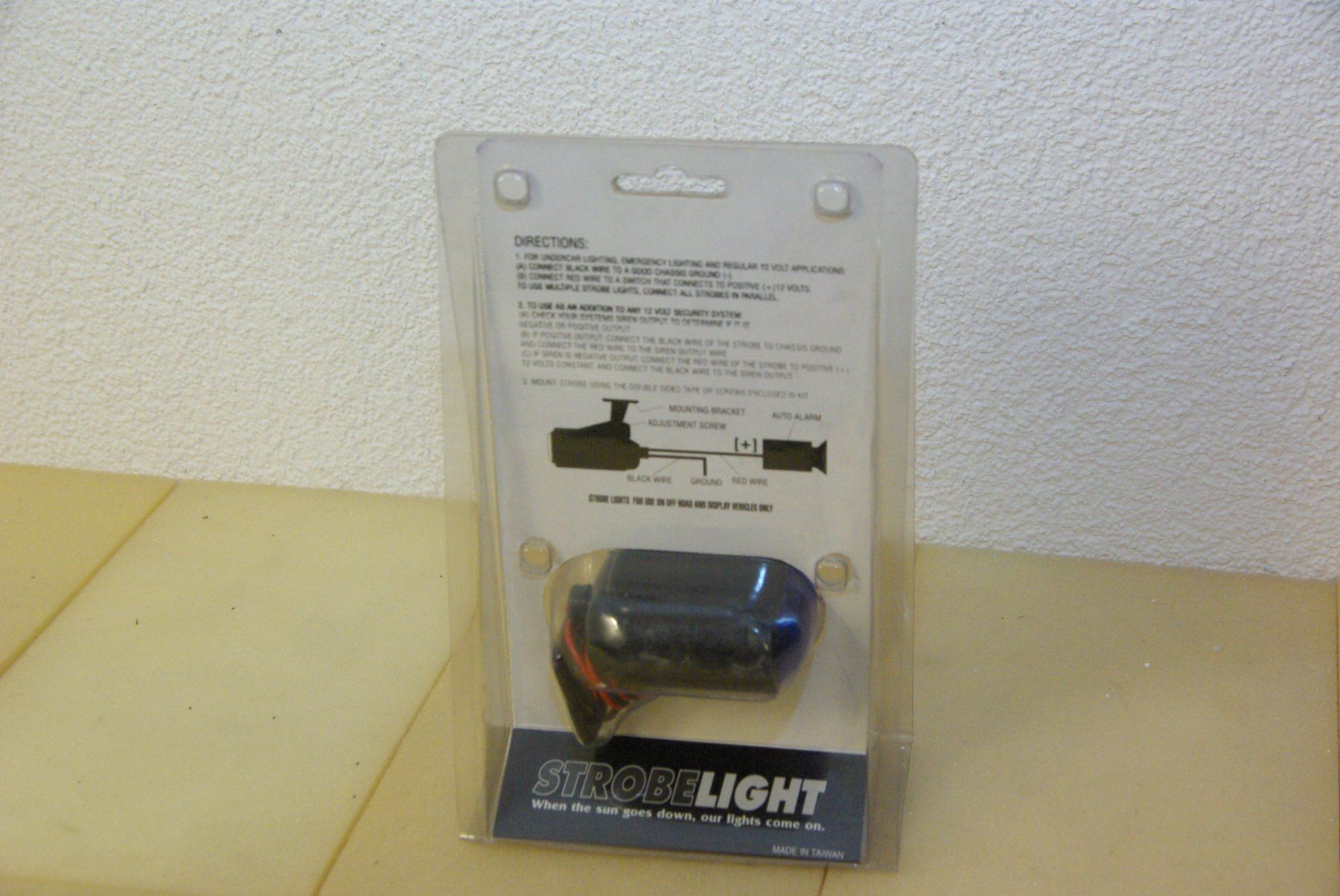 Tutti pezzi di ricambio auto: MEGA FLASH - Strobe Light - 12 Volt – Nuovo e nell'imballaggio originale da Herisau venduto da Cevianer1844 3
