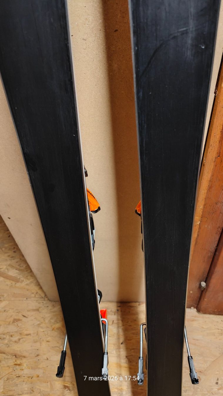 Dynastar Sci: Dynastar Speed Zone 16, 158cm, fixations Alpine Konect – Usato da moutier venduto da davidtr 3