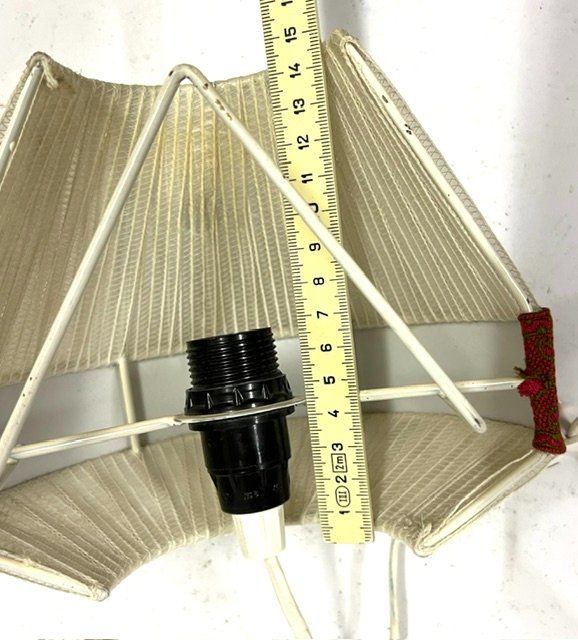 Lampade: Kleine Wandlampe mit Bastband – Usato da Zürich venduto da gigimai67 3