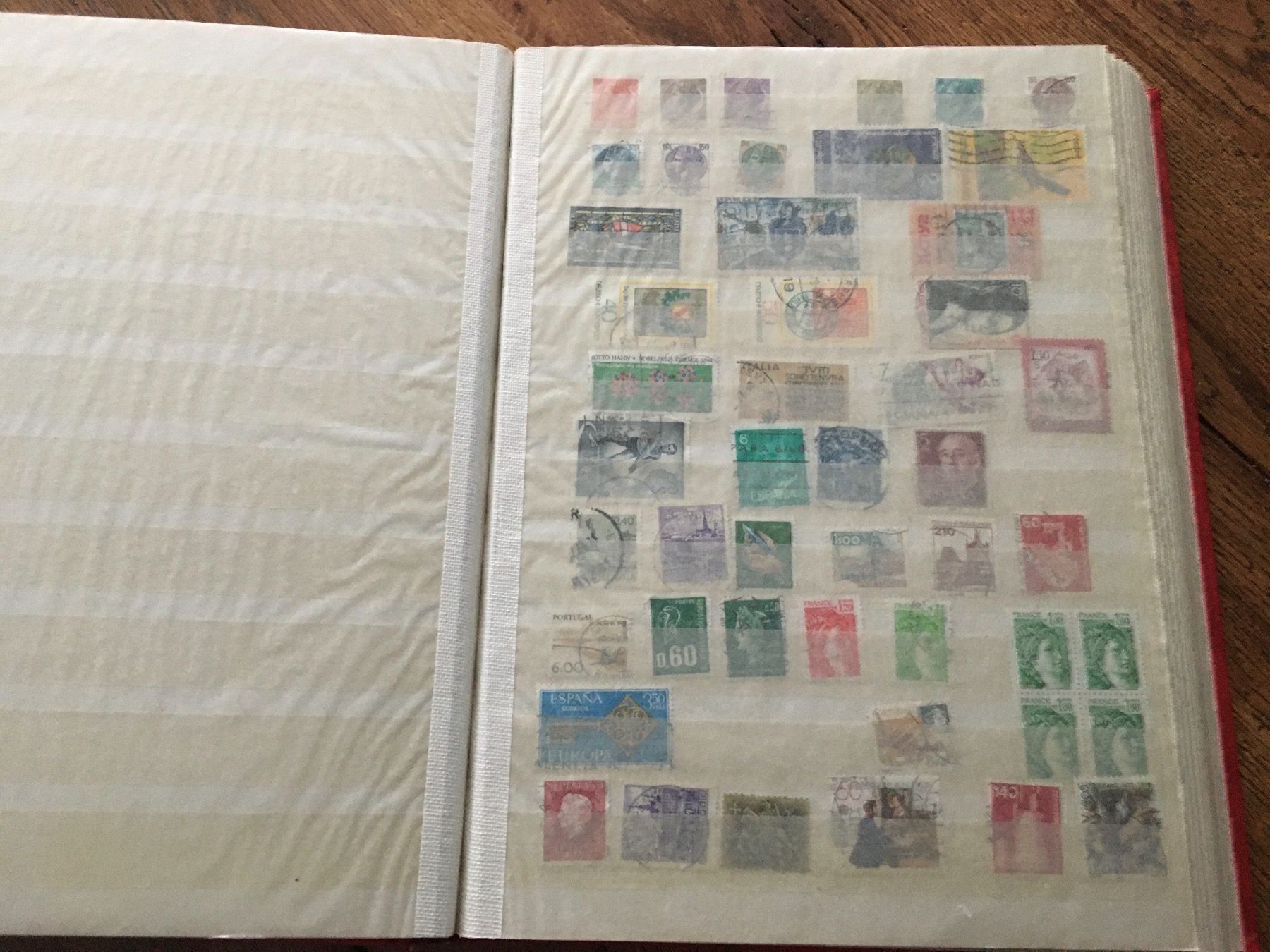 Tutti i francobolli: Briefmarken Sammlung – Usato da St. Ursen venduto da B1993 4