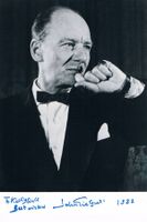 Sir John Gielgud 1904-2000 Autogramm signiert Foto 10x15cm