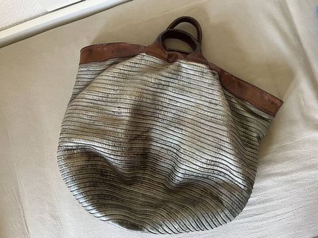 Borsa Majo