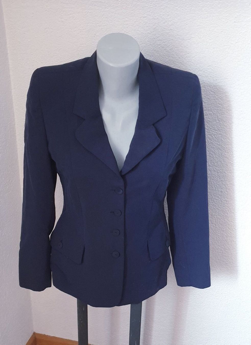 Giacche: neuw. Blazer Spaghetti Navy Gr. S – Usato da Füllinsdorf venduto da Sternenblick19