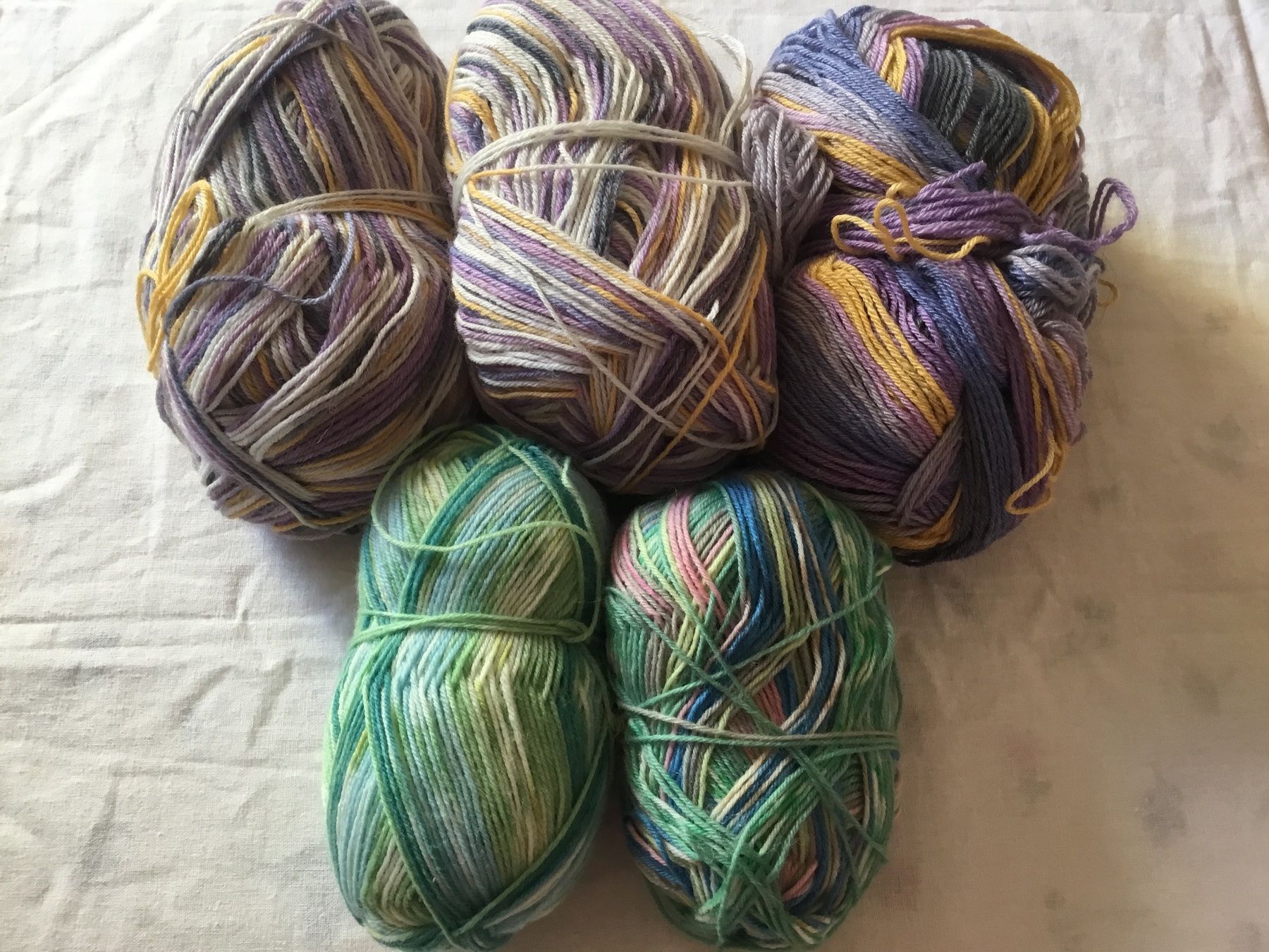 Laine: Sockenwolle 390 gr. – D'occasion à Diessenhofen par quinto9