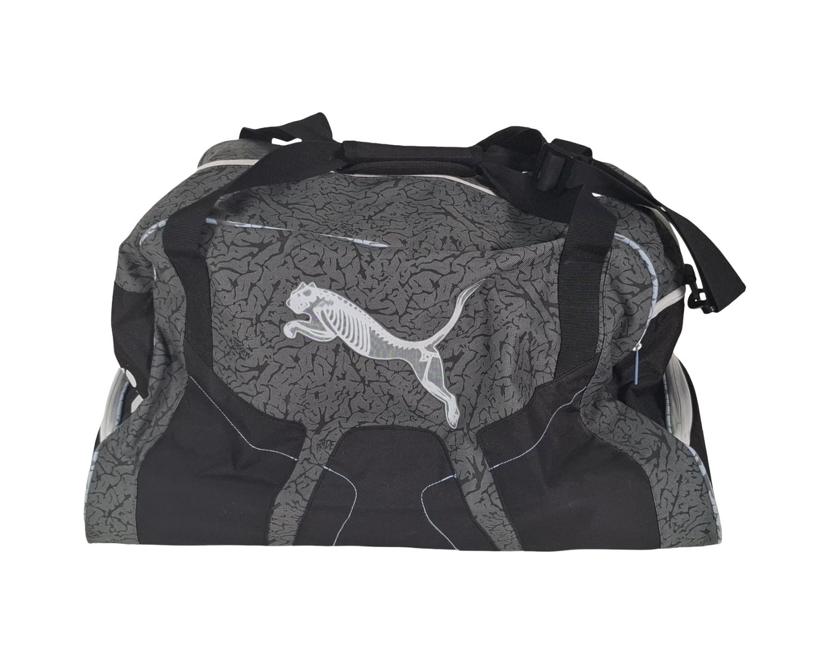 Puma Sacs: PUMA Sporttasche – D'occasion à Wil SG par Restwert_Wil