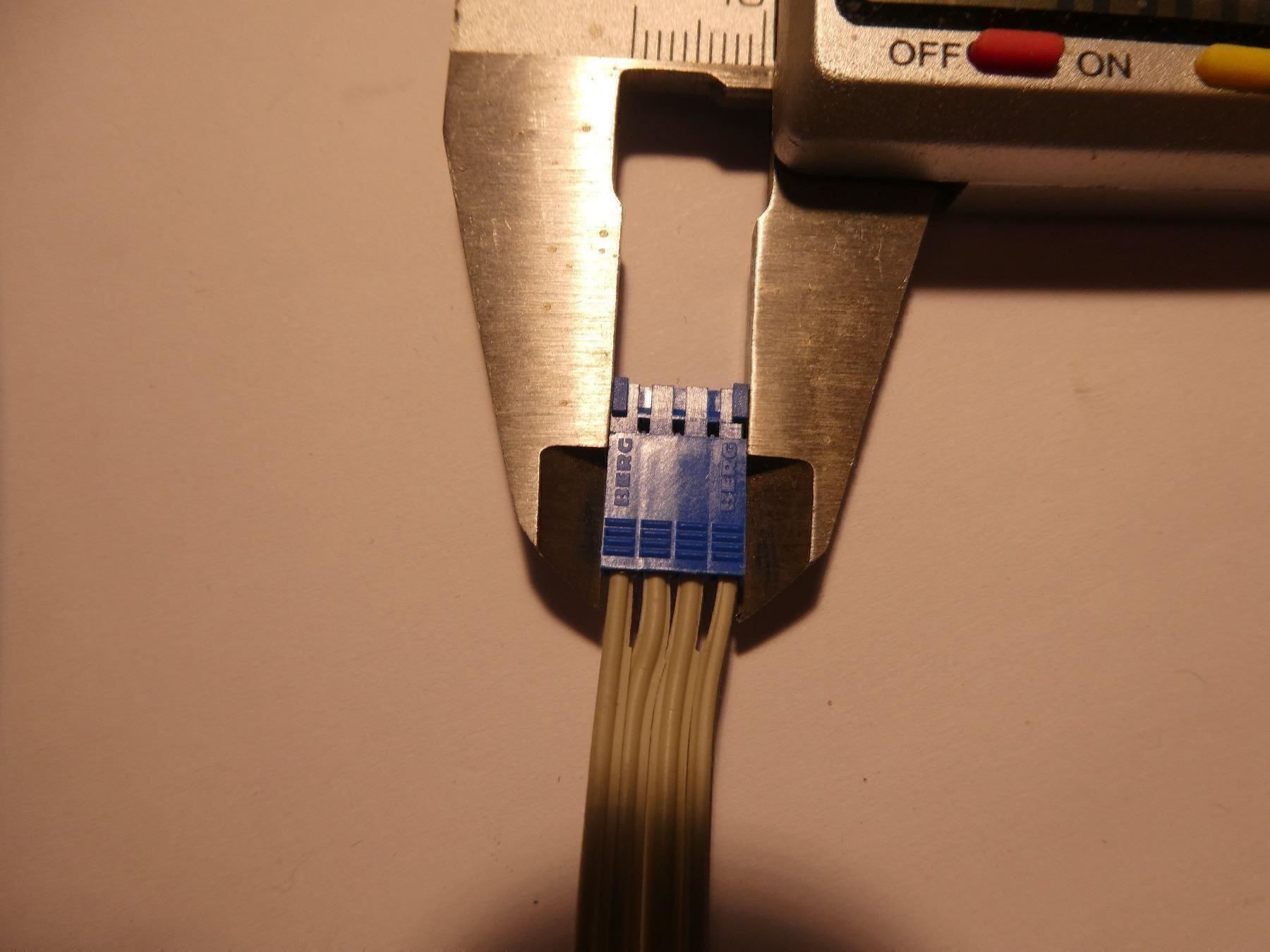 Componenti elettronici: 10Stk. Flachbandkabel – Nuovo (secondo la descrizione) da Fulenbach venduto da Hach0 3
