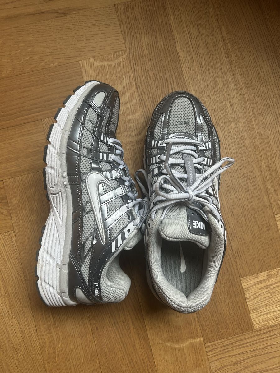 Nike Scarpe da uomo: Nike P6000 Silber / Grösse 39 – Usato da Zürich venduto da ZurichGothenburg 3