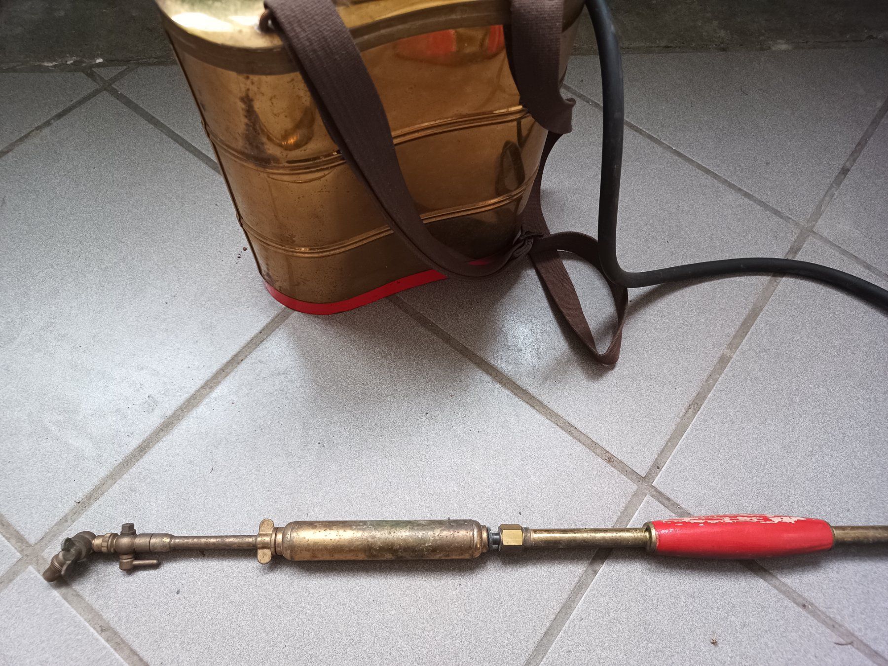 Birchmeier Tutti gli attrezzi: Birchmeier Rückenspritze – Usato da Oberegg venduto da A-Z.Handel.Loehrer 4