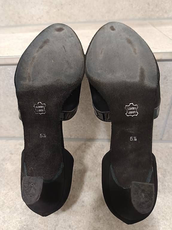 Scarpe da donna: Tanzschule Größe 5 1/2 – Usato da Kreuzlingen venduto da kli_gb99 1