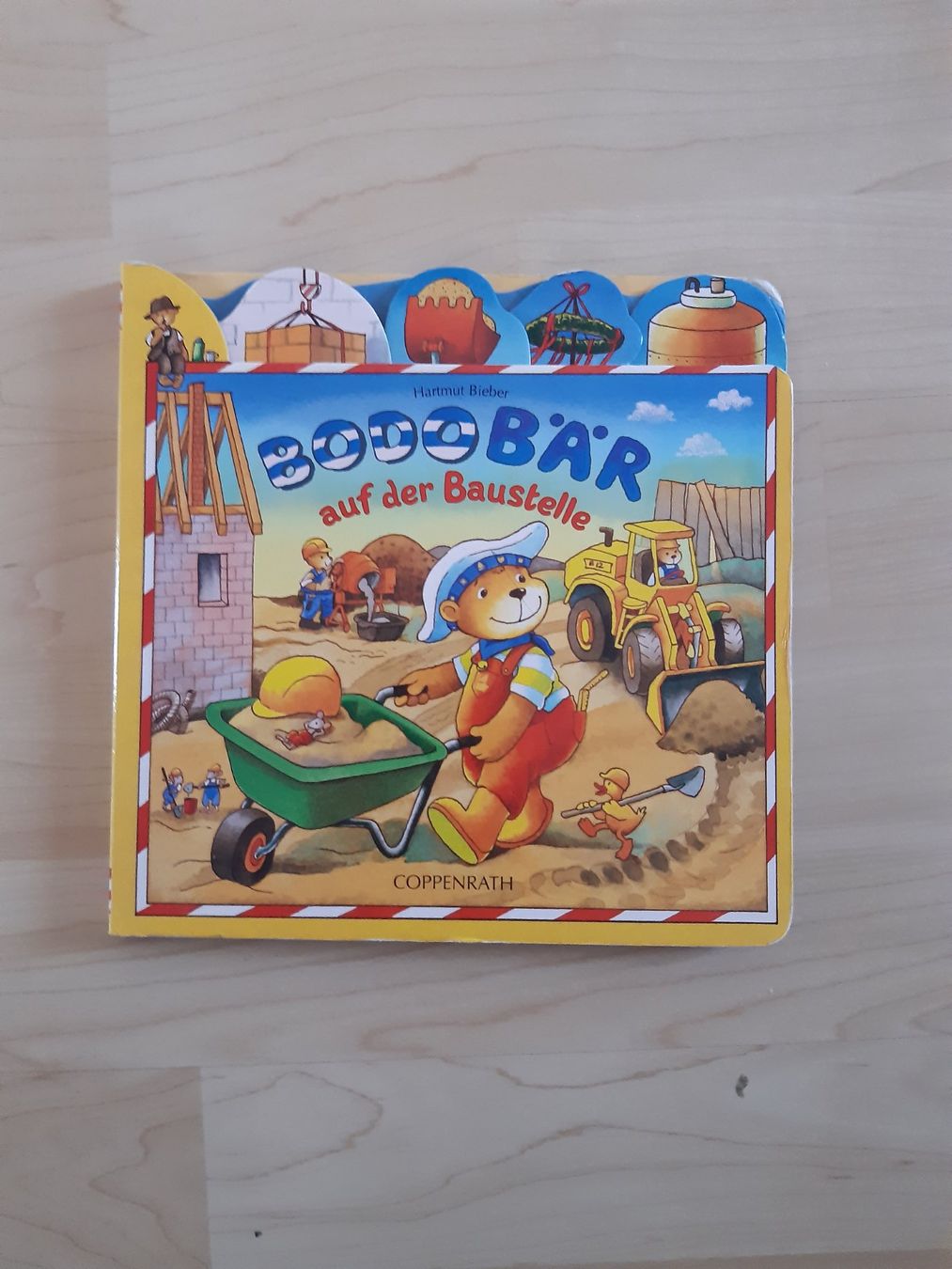 Libri: Bodo Bär auf der Baustelle – Usato da Mülligen venduto da gipseli