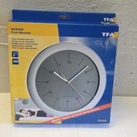 TFA Funk-Wanduhr Design neu in Verpackung..