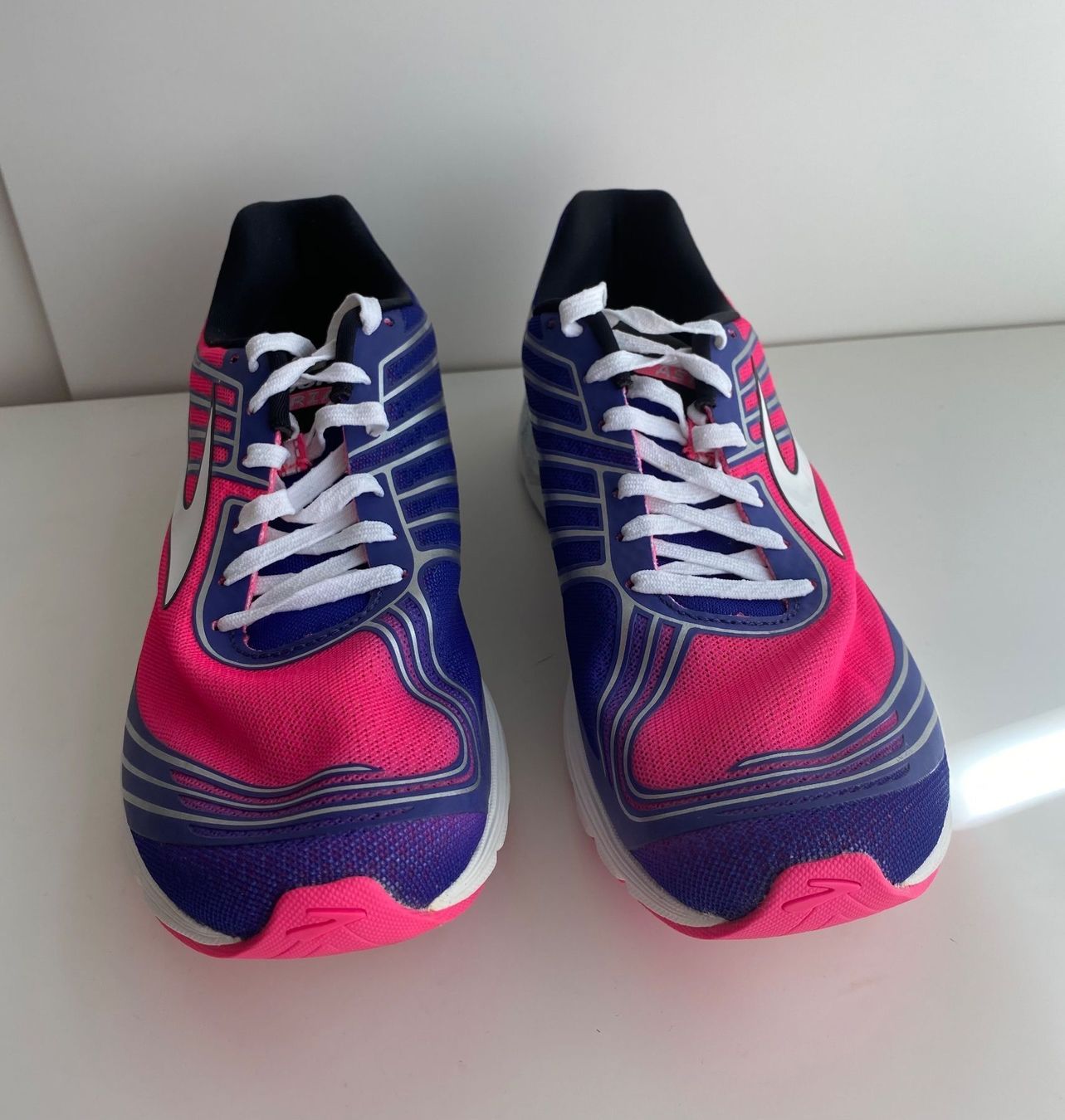 Brooks Damenschuhe: BROOKS ASTERIA Laufschuh Damen, Gr. 41 – Neu und originalverpackt aus Luzern von falena01 2
