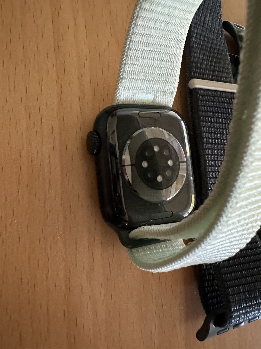 Apple Smartwatch: Apple Watch 8 GPS 41mm – Usato da Döttingen venduto da zepelin60 2
