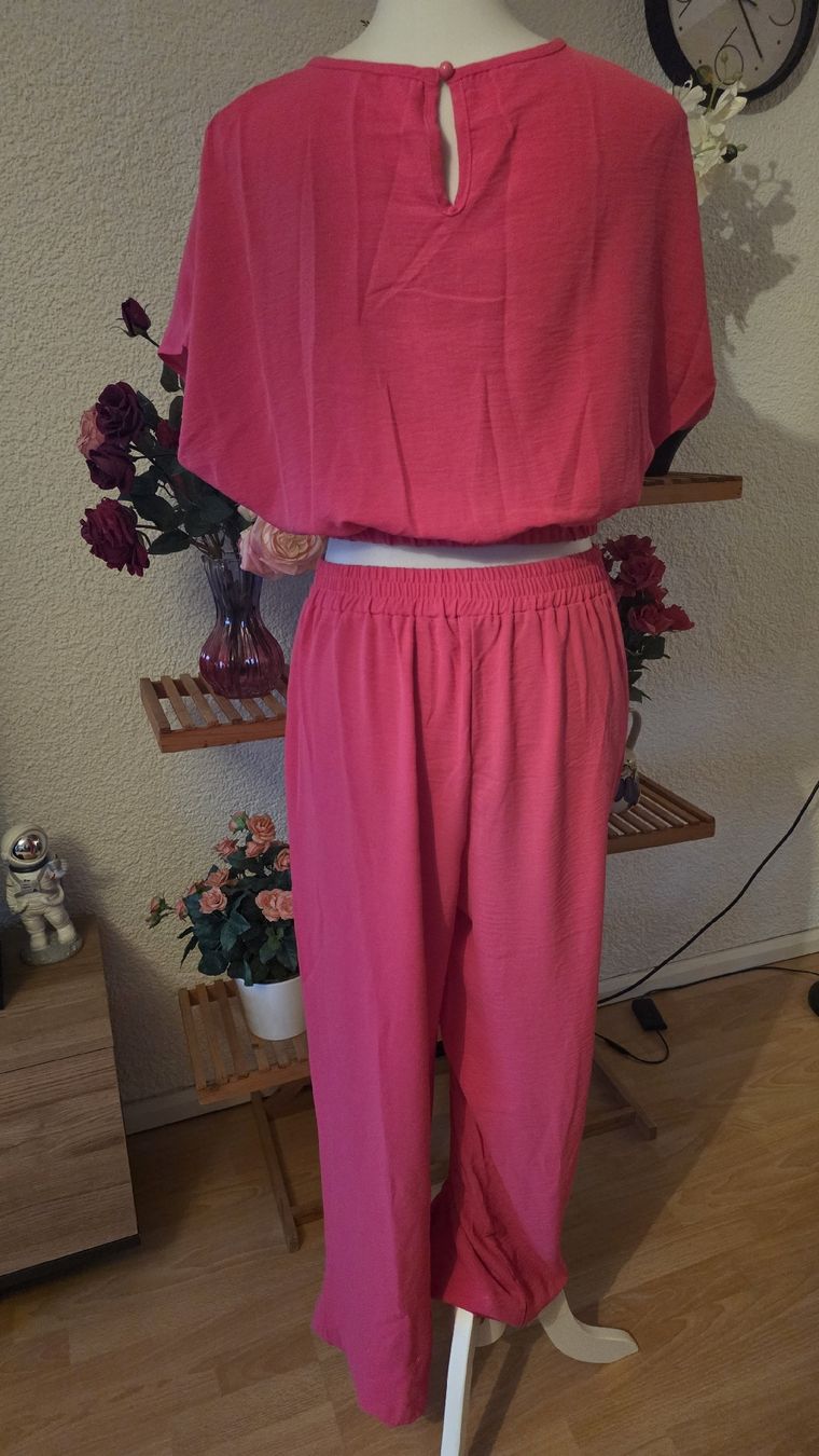 Kleiderpakete: Two-piece pink viscose size M set – Gebraucht aus Klingnau von fairy.princess 3