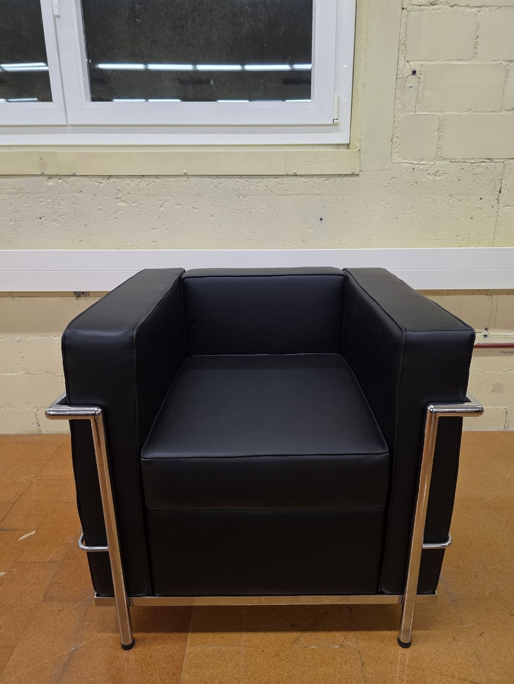 Poltrone: Designer Sessel LC2 Kunstleder  – Nuovo (secondo la descrizione) da Lichtensteig venduto da Polsterwerk 2