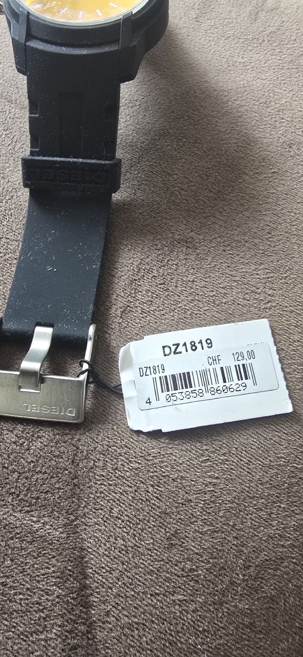 Diesel Orologi: Diesel Armbar DZ1819 – Nuovo (secondo la descrizione) da Le Noirmont venduto da desoto55 1