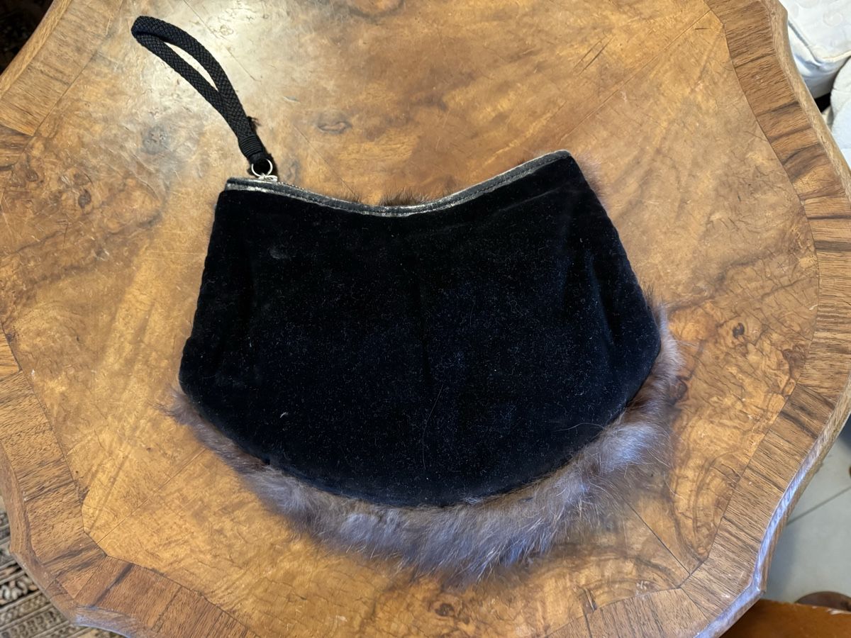 Borse da donna: Pelz Handtasche + Muff Vintage Mode – Usato da Locarno venduto da Ery02 1