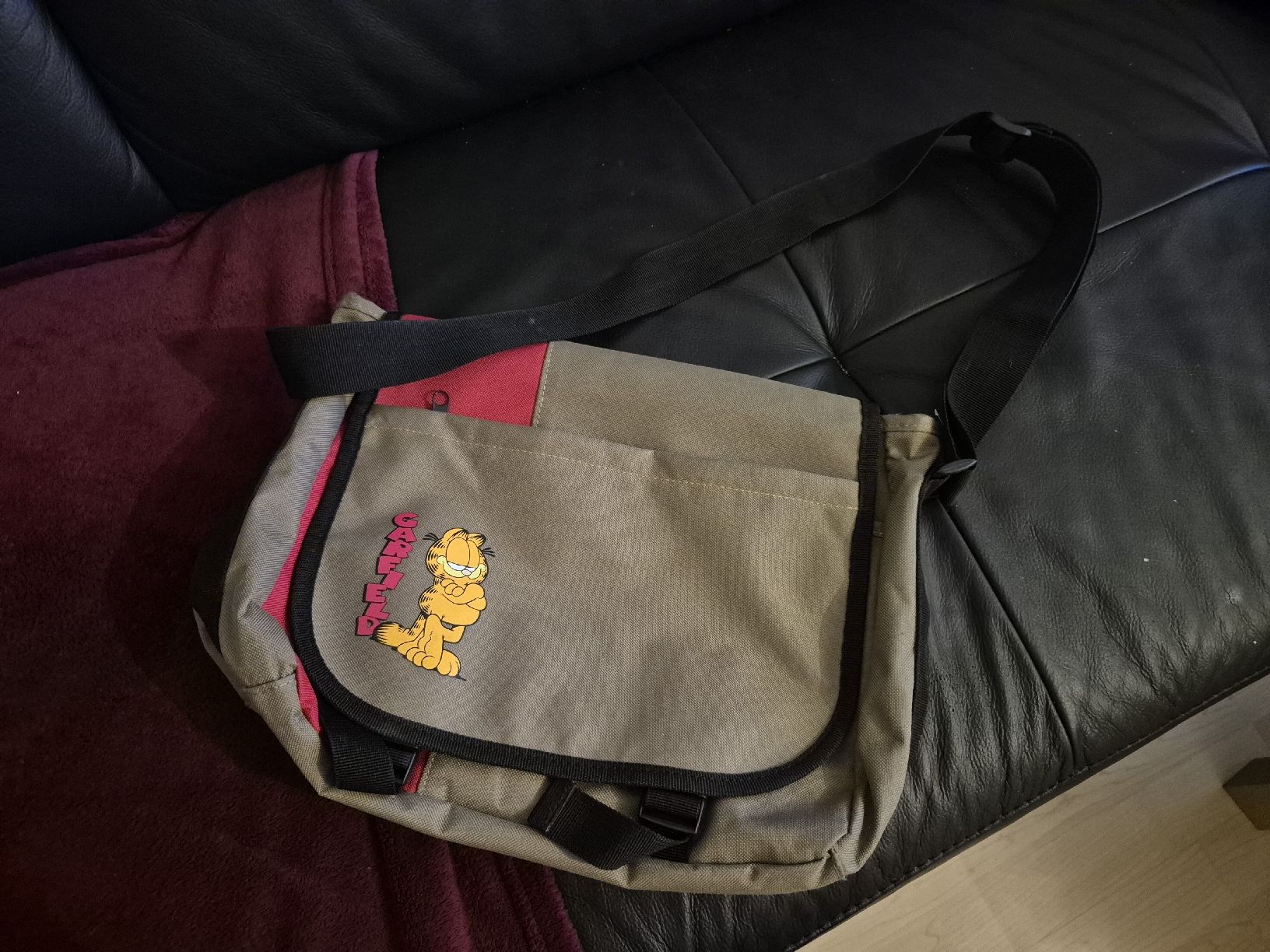 Sacs: Garfield Umhängetasche – D'occasion à Oberweningen par Bumblebee2