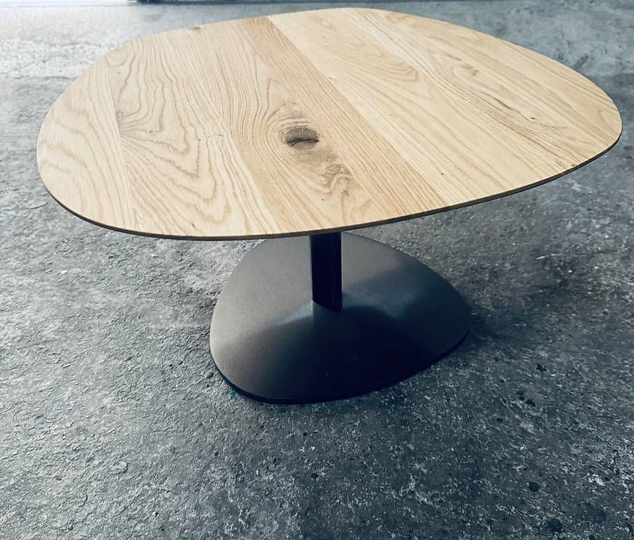 Tavoli: Couchtisch Eiche massiv – Usato da Amriswil venduto da ViolaM