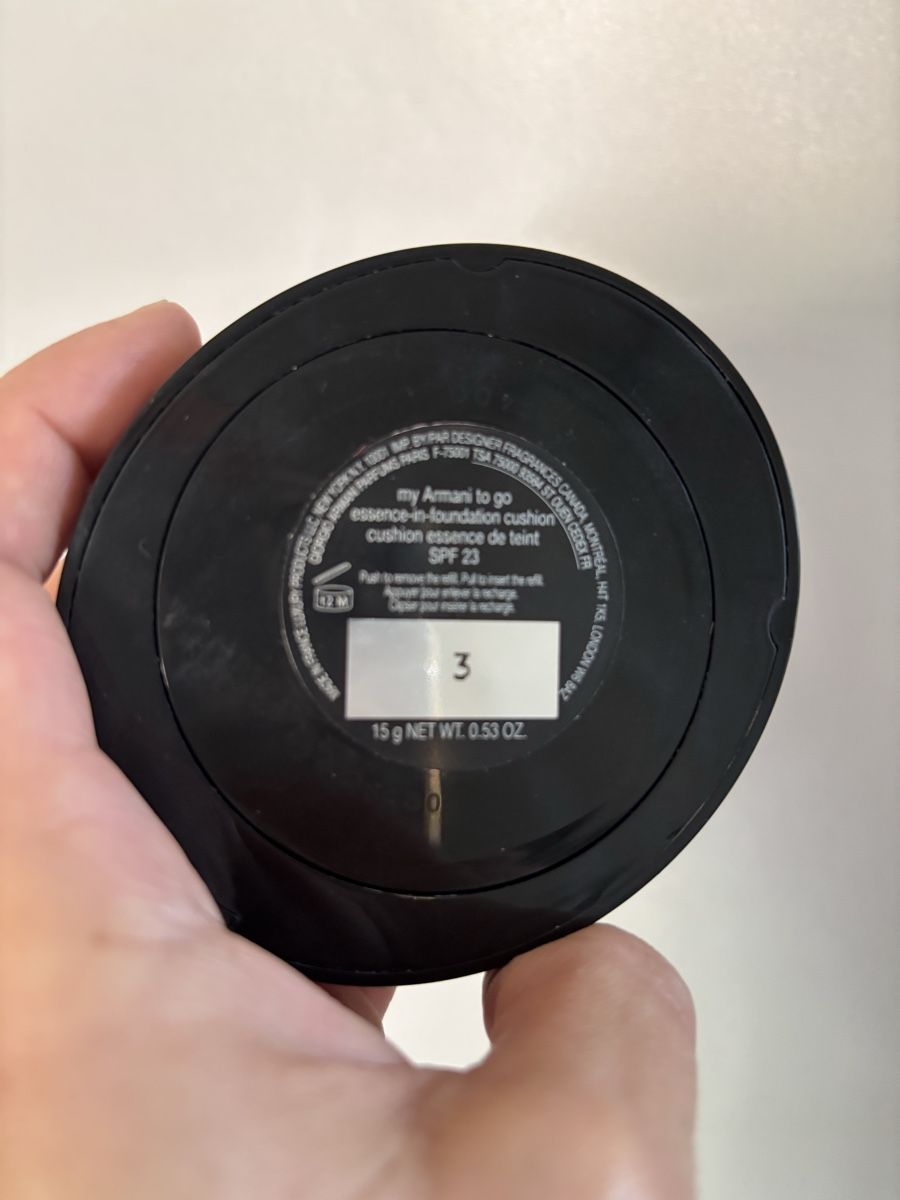 Armani Make-up: Giorgio Armani Cushion, Neu, SPF 23, Farbe 3 – Neu (gemäss Beschreibung) aus Zürich von deruja 3
