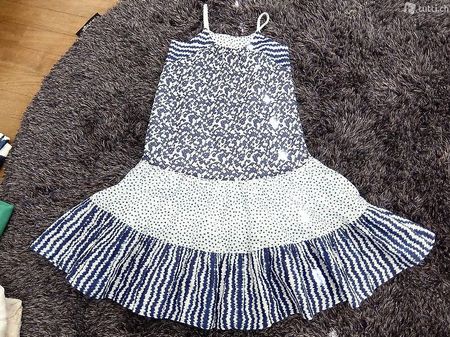 Kleid (41) und Jacke (25) von Catimini, GR. 128