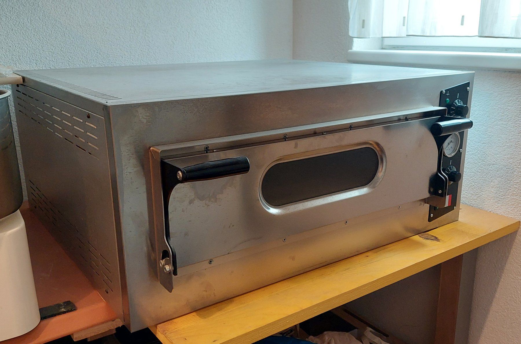Forni per pizza: Pizza-/ Elektroofen – Usato da Kaisten venduto da Acki06 1