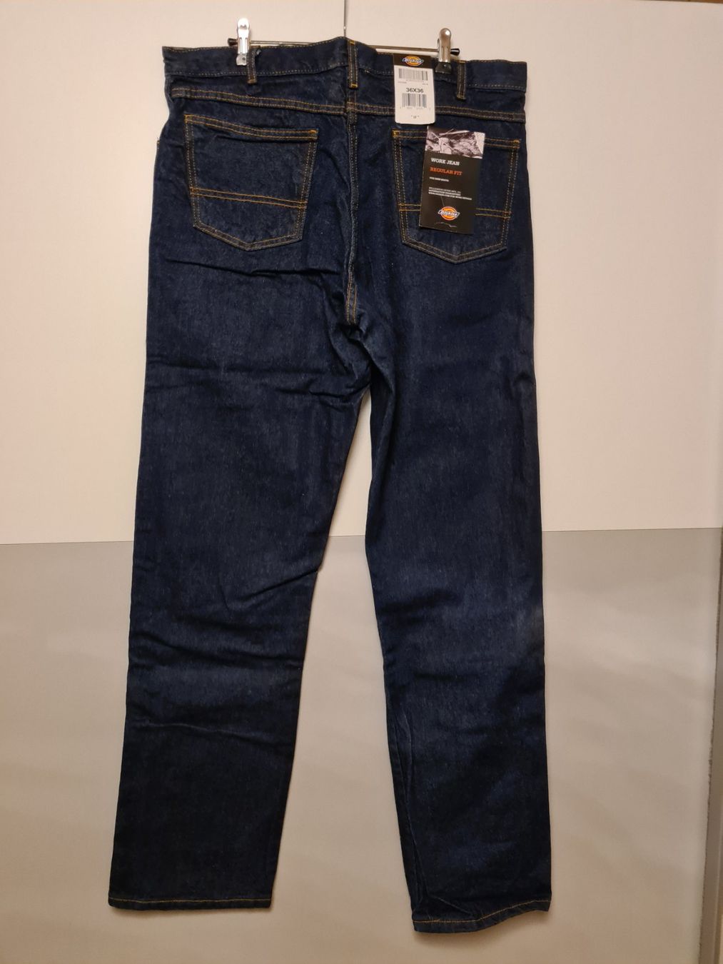 Jeans: Neue Dickies Work Jeans, Grösse 36/36, Regular Fit – Nuovo e nell'imballaggio originale da Ruswil venduto da LeaK02 1