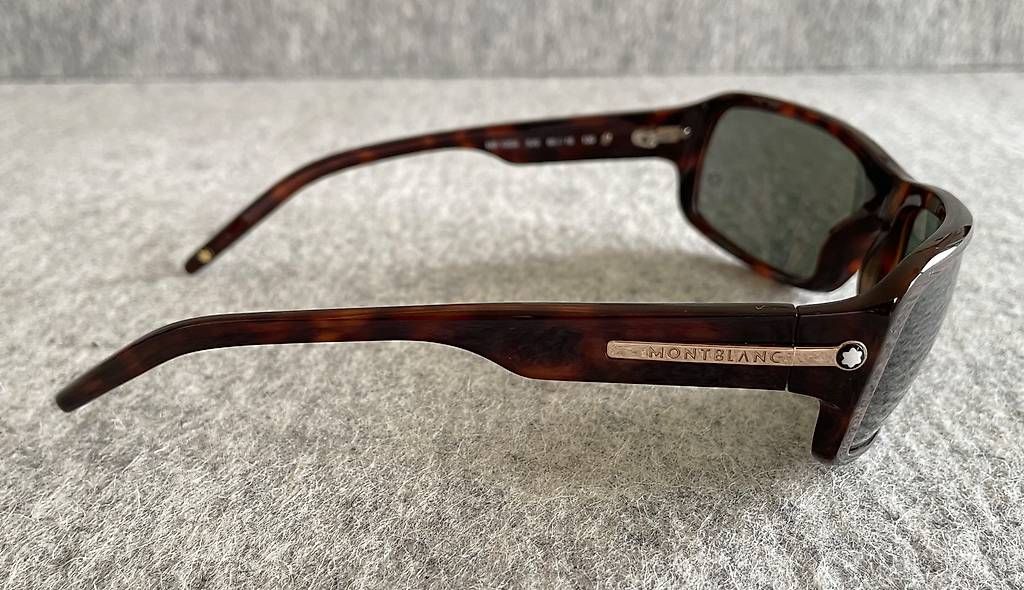Montblanc Occhiali & Lenti: MONTBLANC Sonnenbrille 135S 820 – Usato da Langendorf venduto da winterjasmin 2