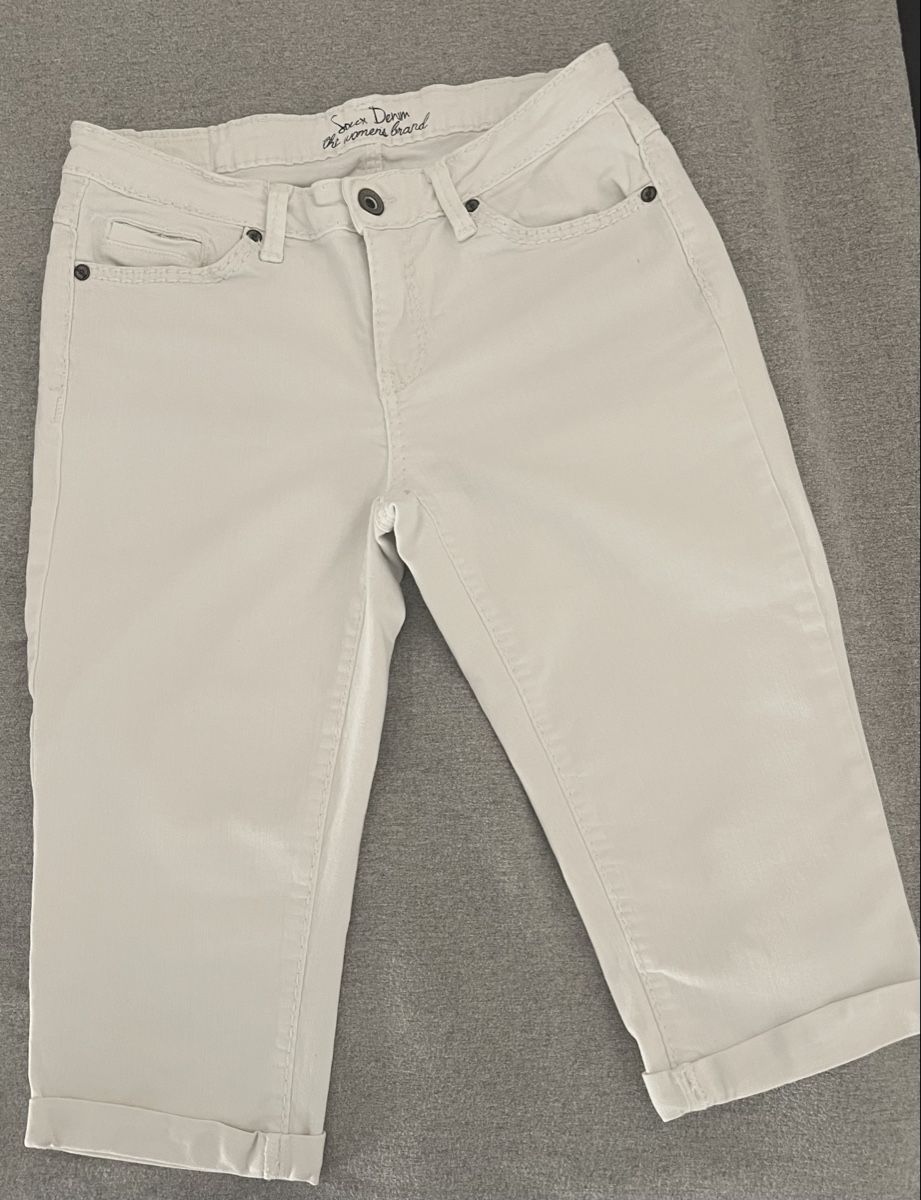 Soccx Jeans: Soccx - weisse  Capri Jeans  Gr. 29 – Gebraucht aus Wangen b. Olten von VeraHa