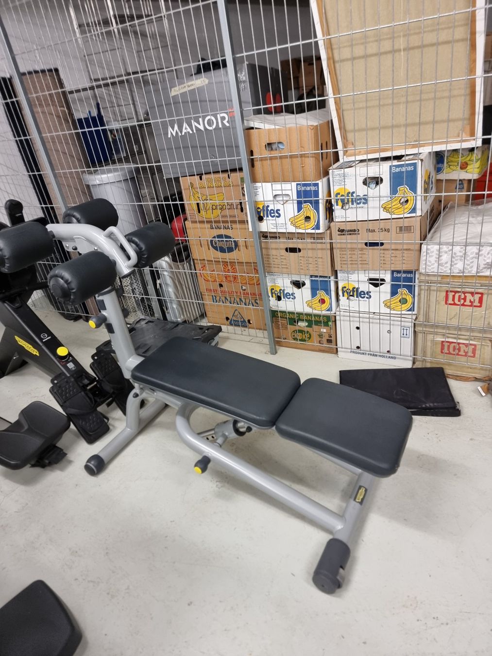 Technogym Hometrainer: Technogym Crunch Bench – Usato da Aarau venduto da Aboudx 1