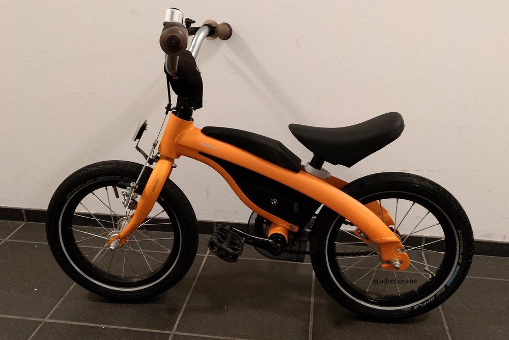 BMW Kidsbike - Laufrad & Fahrrad | Kaufen auf Ricardo