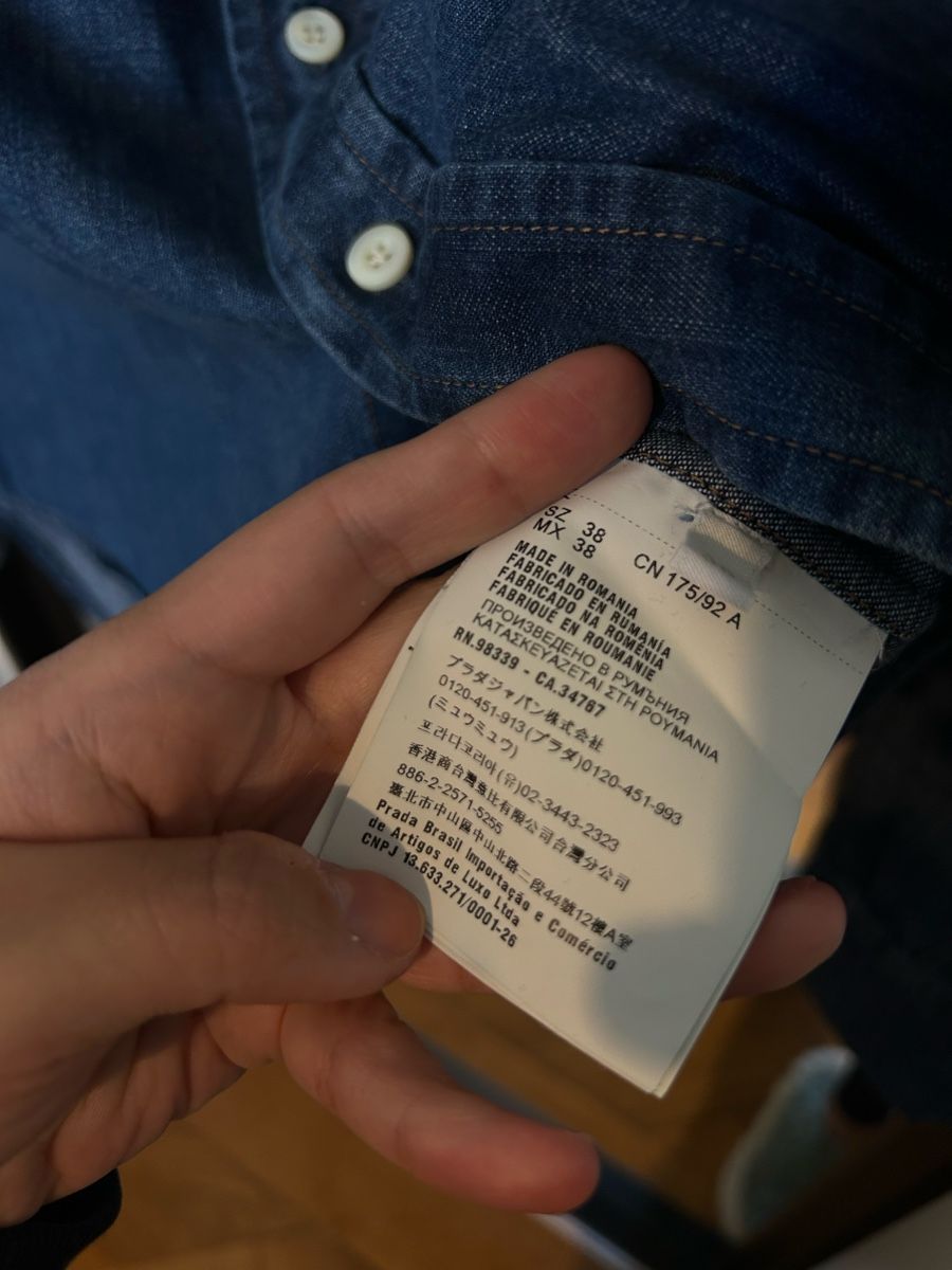 Prada Chemises: Prada Shirt – D'occasion à Basel par min_6kms 3
