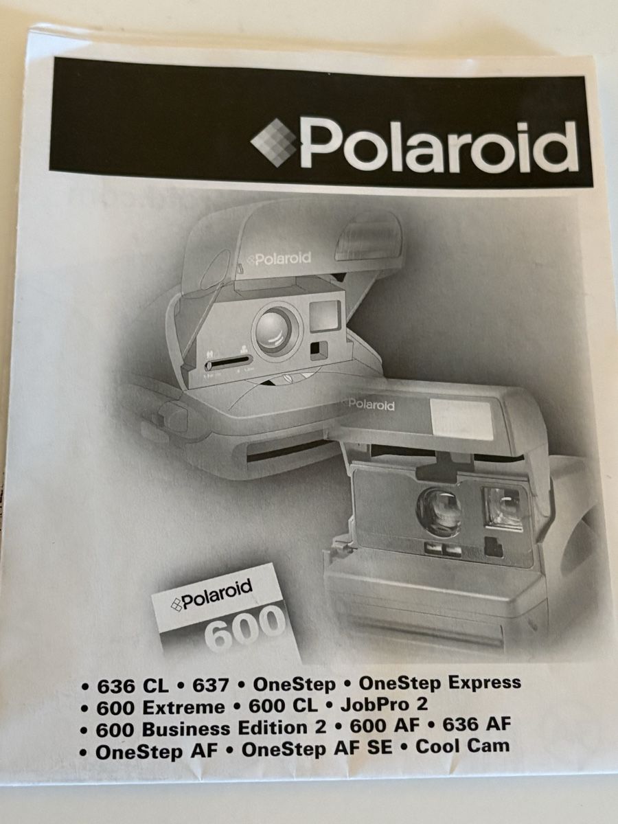 Polaroid Kamera: Polaroid Kamera – Defekt aus Henggart von mas_xy6b 4