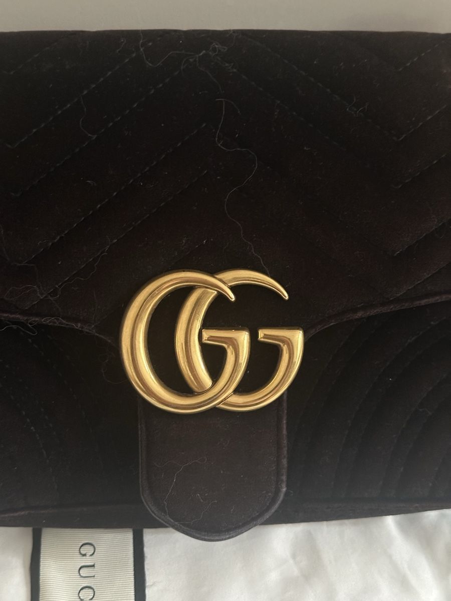 Gucci Borse da donna: Gucci Marmont Samt schwarz small – Usato da Zürich venduto da ann_6wjf 5