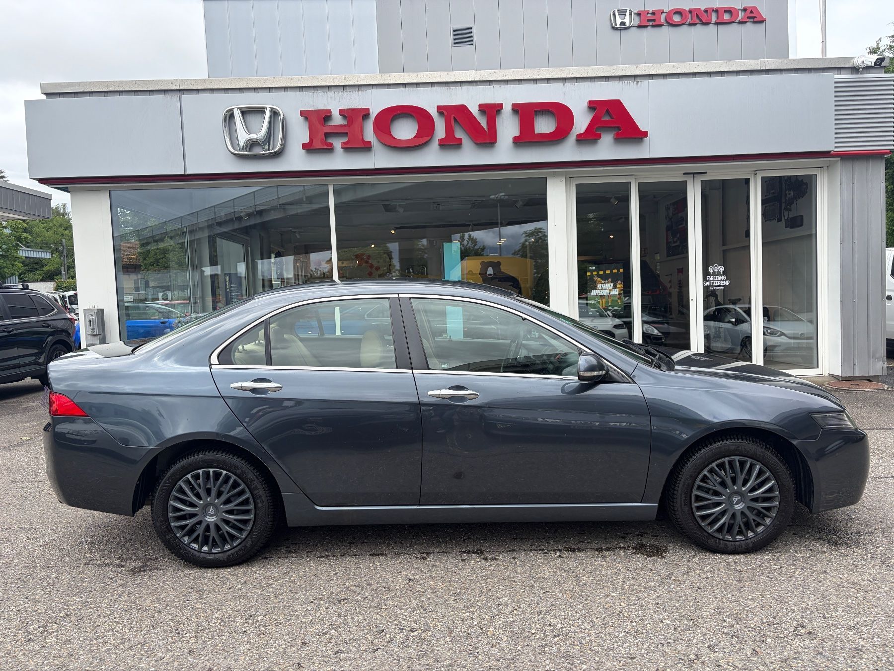 Honda Automobili: Honda Accord 2.0i – Usato da Bern venduto da Garage-Blunier-AG 2